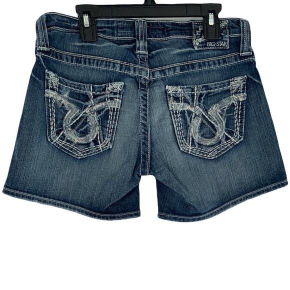 Big Star Shorts Women's Size 26 Distressed Whiskers Stitches Logo Pockets Denim - Picture 3 of 9